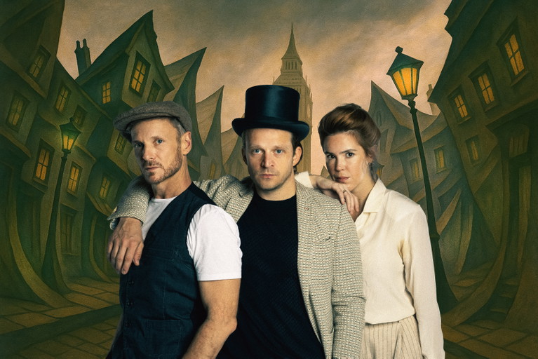 Sherlock Holmes: Der Fall Moriarty Martin Niedermair, Claudius von Stolzmann und Kimberly Rydell (v. l.), ab November in den Kammerspielen.