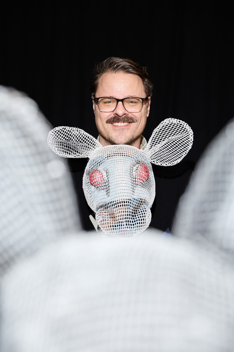 „Je früher man ein Bewusstsein dafür schafft, wie Autokratie und totalitäre Herrschaft funktionieren, desto besser“, so Sebastian von Lagiewski.
