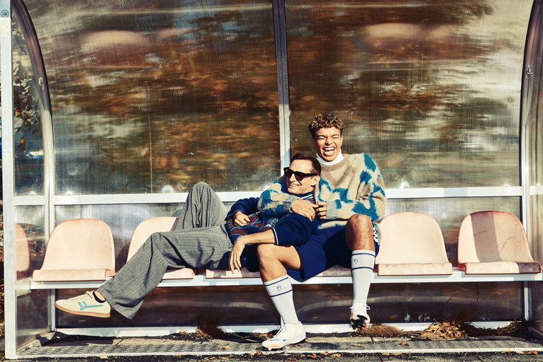 Oliver Liebl und Lionel von Lawrence hatten beim BÜHNE-Covershooting sichtlich Spaß.