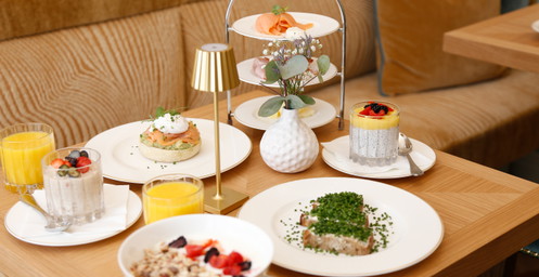 Gewinnspiel: Champagner-Frühstück für 2 Personen – Hotel Zur Wiener Staatsoper