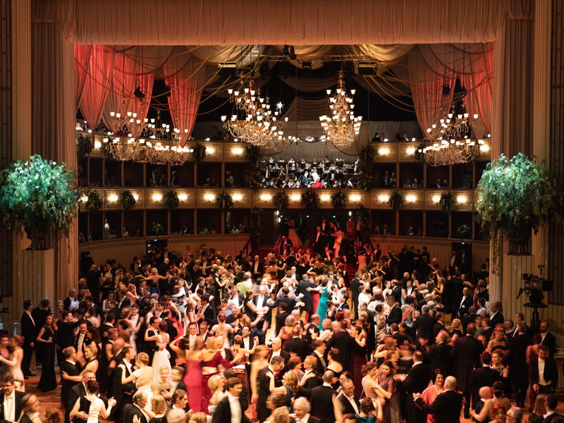 Dieses Jahr findet der Opernball am 12. Februar 2026 statt.