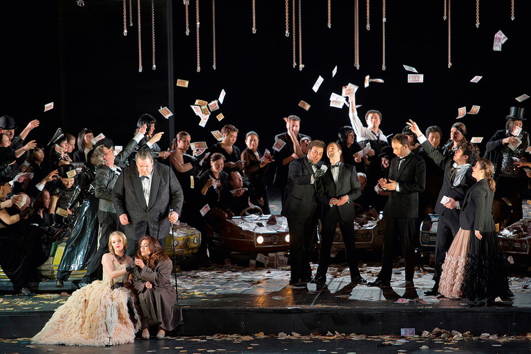 Im Februar auf dem Spielplan der Hamburgischen Staatsoper: Giuseppe
Verdis „La traviata“.