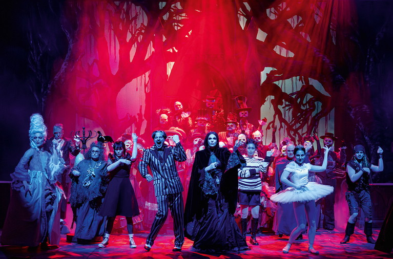 „The Addams Family“ in der Musikalischen
Komödie.