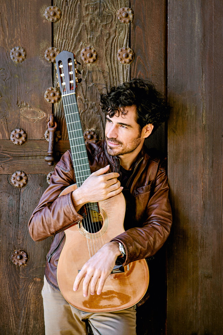 Gemeinsam mit dem Komponisten und Dirigenten Fabián Panisello und dem Gitarristen Pablo Sáinz Villegas laden die Tonkünstler am 11. Juli, 20 Uhr, zur „Fiesta Española“ am Wolkenturm.