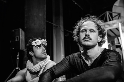 Unser Eindruck nach dem Probenbesuch: Diesen jungen
Schauspieler sollten Sie sich merken: Felix Caspar Künzli, 24.