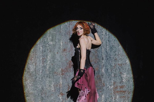 Bettina Mönch (Roxie Hart)