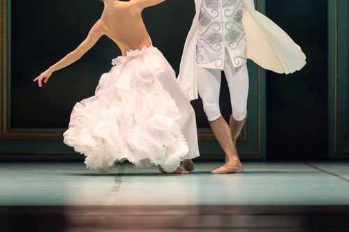 Elena Bottaro (Marie Antoinette), Andrés Garcia Torres (Ludwig XVI.)