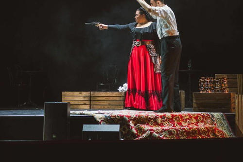 Katia Ledoux (Carmen), Stefan Cerny (Escamillo)