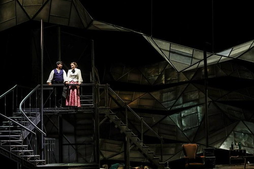 Jenish Ysmanov (Rodolfo), Hedwig Ritter (Mimì)