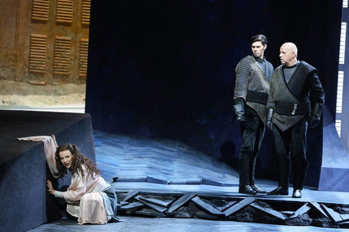 Astrid Kessler (Salome), Ben Connor (Erster Soldat), Daniel Ohlenschläger (Zweiter Soldat)