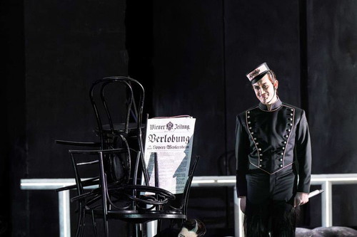 Jakob Semotan (Bonifaz Graf Káncsiánu), Lukas Watzl (Eugen Baron Rohnsdorff)