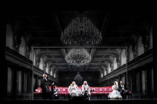 Annette Dasch (Sylva Varescu), Jakob Semotan (Bonifaz Graf Káncsiánu), Regula Rosin (Anhilte, seine Frau), Roland Koch (Leopold Maria Fürst von und zu Lippert-Weylersheim), Juliette Khalil (Anastasia Komtesse Eggenberg), Alexandre Beuchat (Edwin Ronald)