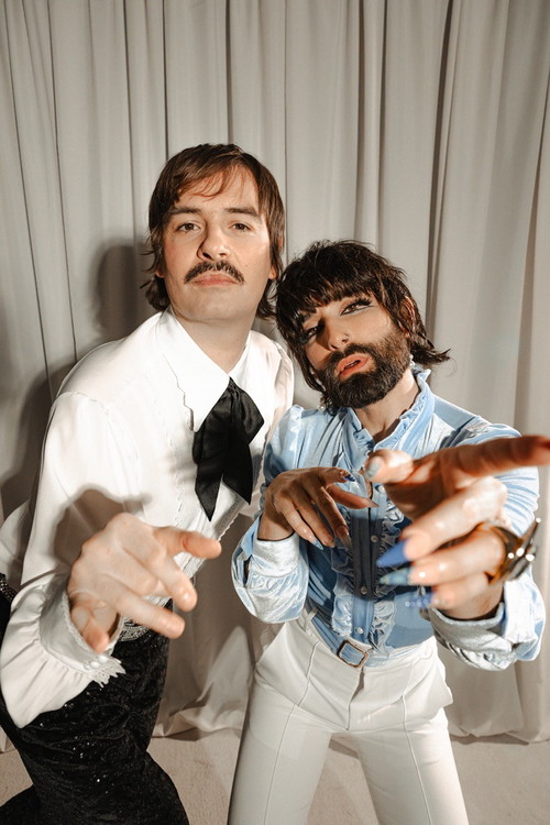 Martin Zerza, Tom Neuwirth
