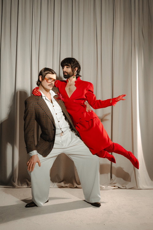 Martin Zerza, Tom Neuwirth